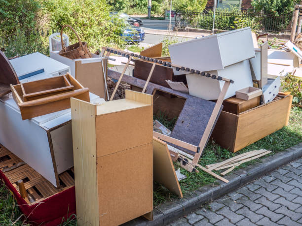Best Yard Cleanup Services  in Claysburg, PA